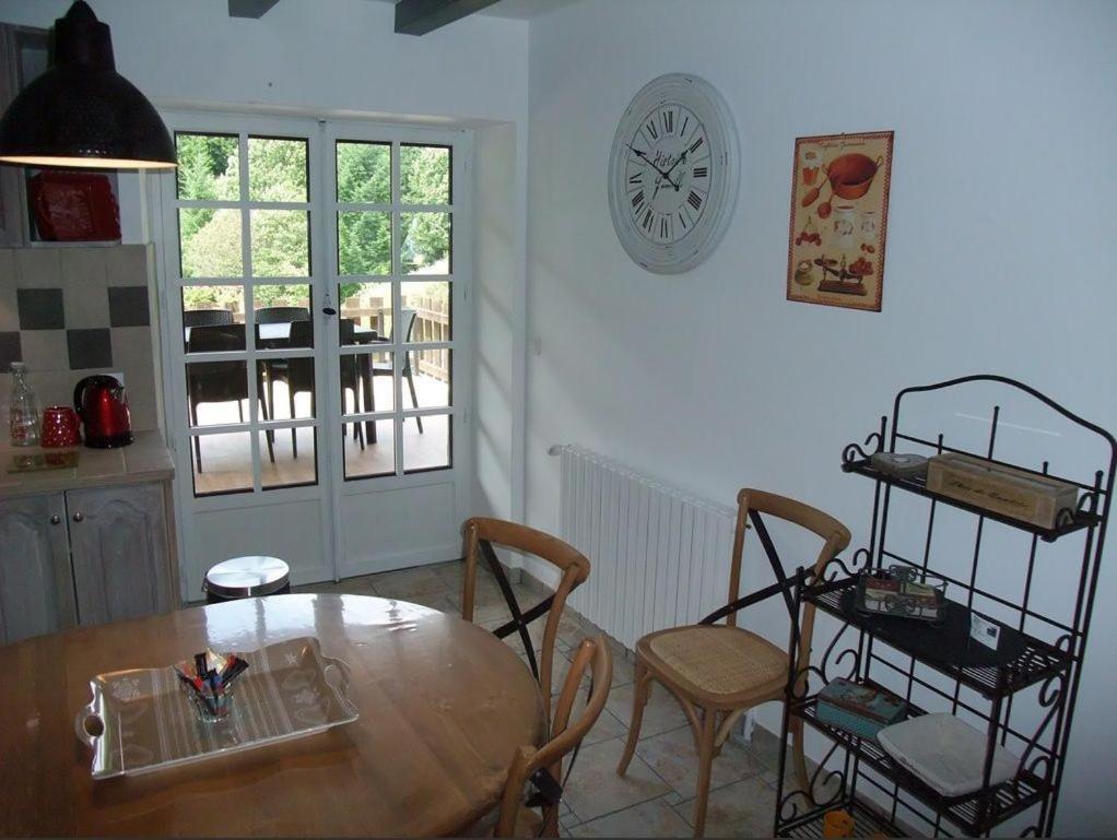 Le Domaine Du Grand Cellier Gites Appartement En Savoie Tournon-sur-Rhône Eksteriør billede